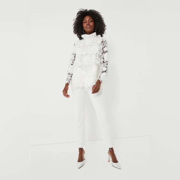 - TUCKERNUCK
Blanc Guipure Lace Faye Top - Picture 6 of 6